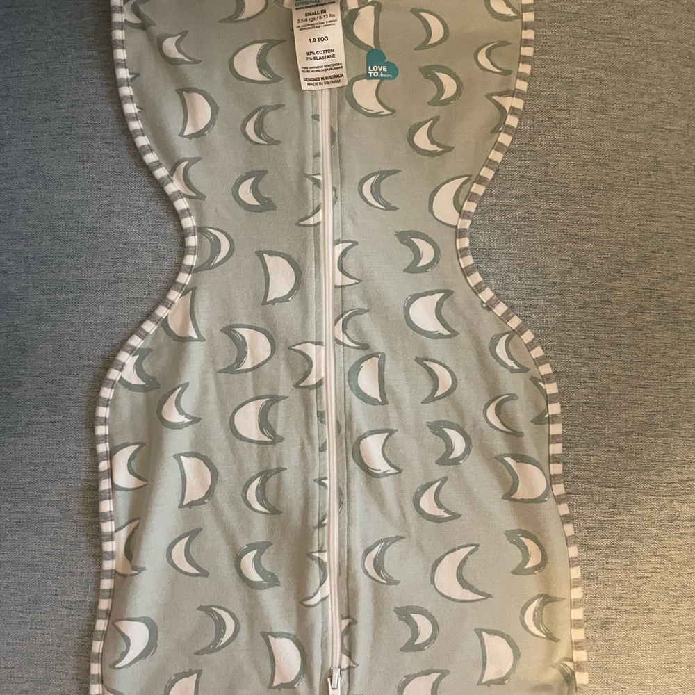 Love to Dream Green and White Sleep Sack Wearable Blanket